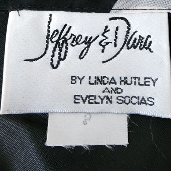 JEFFERY AND DARA WOMEN'S SHIFT DRESS BLACK AND WHITE SHOULDER PADS SIZE 8 - Picture 4 of 5